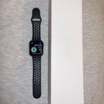 Apple Watch 44mm Series 4 GPS Photo 2