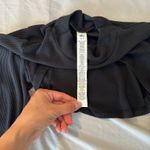 Alo Yoga Women’s Thrill Seeker Shrug Black Size S NO LONGER AVAILABLE Photo 3