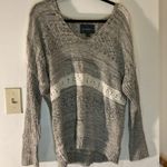 Lovemarks   Women's  Sweater size L Photo 1