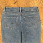 Lee  Modern Series Curvy Fit Capri Denim Jeans Size 10 Photo 7