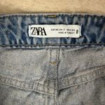 ZARA High Waisted Wide Leg Light Wash Denim Jeans Frayed Hem Size 24 Photo 1