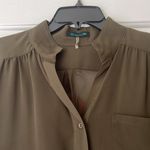 Cals  Olive Green Blouse Relaxed Fit Flowy Top
Multi Function Photo 8
