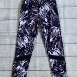 Gaiam  Abstract Purple and Black Women’s Cropped Leggings Photo 3
