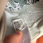 Puma  Roma Women’s Sneaker Size 7  Photo 5