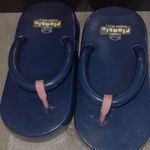 💙RARE Y2K Sugar Floatie Shoes
NAVY PINK flip flops sz md 5/6
pool beach sandal Blue Photo 0