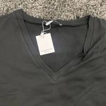 MANGOPOP  Long Sleeve V-Neck T-Shirt in Black, Size L​​​​​​​​ Photo 1