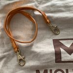 Michael Kors  clutch/wristlet Photo 6