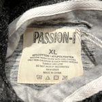 NWT Woman's Las Vegas Passion Photo 3