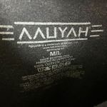 Aaliyah Princess of R&B Bandana Graphic Tee M/L Black Unisex Fit Size undefined Photo 10