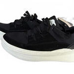 Sorel OUT N ABOUT™ IV Low Women's Waterproof Sneaker, size 8 Photo 0