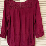 st. john's bay St. John’s Bay Maroon Long Sleeve Lace Top - Size Large - VGUC Photo 0