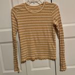 American Eagle , long sleeve shirt, adorable with jeans Photo 0