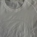 Lululemon White Swiftly Tech Photo 3