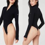 Alo Yoga Rise Up Ribbed Long Sleeve Half Zip Shirt Top Bodysuit Photo 2