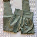 AYBL Seamless Leggings Photo 3