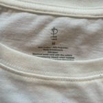 Old Navy NWT  Cropped Pink Floyd Band TShirt Photo 1