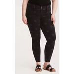 Torrid  NEW WITH TAGS Star Jegging - Black Wash SIZE 16R Photo 1