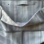 Lululemon  In Movement Tight 25" Everlux Linear Spray Dye White Deep Ocean Size 2 Photo 10