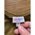 LuLaRoe T Shirt Size Medium Shirt Short Sleeve Solid Stretch Stretch Teacher Photo 2