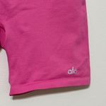 Alo Yoga  5” Seamless Ribbed Favorite Shorts Medium RARE Paradise Pink Photo 2