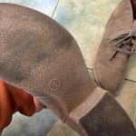 Merona  Tan Suede Chukka Lace Up Booties Size 8 Lugg Gum Sole Photo 7