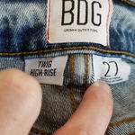 Urban Outfitters BDG  TWIG HIGH RISE DESTROYED ACID WASH TWO TONE JEANS 27 Photo 14