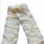 Coldwater Creek  white and beige lace embroidered satin flowers knit scarf Photo 0