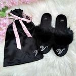 Victoria's Secret Victoria’s Secret Bling Slipper Medium Photo 0