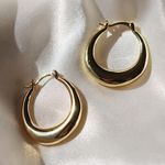 Boutique Everyday Chunky Hoop Earrings 1 Inch Diameter  Photo 0