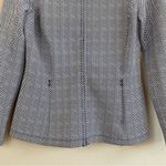 J. McLaughlin  Navy Chevron Print Scuba Full Zip Slim Jacket Size Large Photo 4