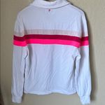 Pirdie Murray pink and white striped golf sweater Photo 6
