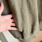 Alo Yoga ALO Green Hoodie XS Pockets Cozy Lounge Photo 2