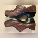 Dansko  women’s Solstice Y2K brown leather clogs European 40 (US 9 per charts)​ Photo 4