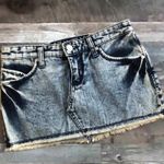 Bebe Jeans frayed edge mini denim Jean skirt Women’s Size 26 Photo 0