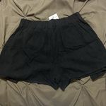 Soprano NWT Black linen shorts size small Photo 3