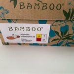 Bamboo Silver flower flat toe sandals with rhinestone trim Size 7 Photo 9