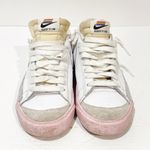 Nike  Blazer Low '77 BT Be True Rainbow LGBTQ Pride‎ Pink White DD3034-100 Photo 1