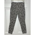Athleta XS Salutation Stash Pocket II 7/8 Black White Floral Print Leggings Photo 1