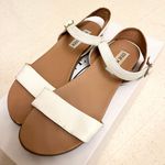 Steve Madden Sandals Photo 2
