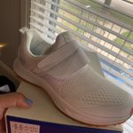 Amazon Spin Shoes Photo 2