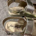 Free People  Follow Your Path Champagne Platform Sandals EU 38 Photo 4