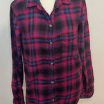 American Eagle  Outfitters soft flannel shirt.  Ahh-maxi fly soft.  Size XS. Photo 0