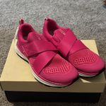 TIEM cycling shoes women’s 7 Pink Photo 0