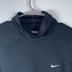 Nike  Fit Dry Pro Therma-fit Long Sleeve Top Black Active Athleisure Size Med EUC Photo 2