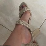 VICI Good Heels Photo 4