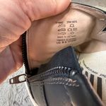 Taos Zipward Slip On Sneaker in Black Leather Orthotic Cushioned Size 8.5 Photo 8