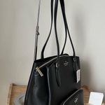 Kate Spade Purse & Wallet Photo 4