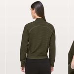 Lululemon  Dark Olive On Repeat Bomber Jacket Sz 8 Photo 4