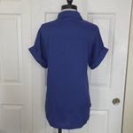 Blue linen short sleeve shirt, ladies small short sleeve relaxed fit button down Photo 3