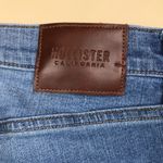 Hollister  Juniors’ Women’s Athletic Skinny Advanced Stretch Light Wash Jeans Photo 8
